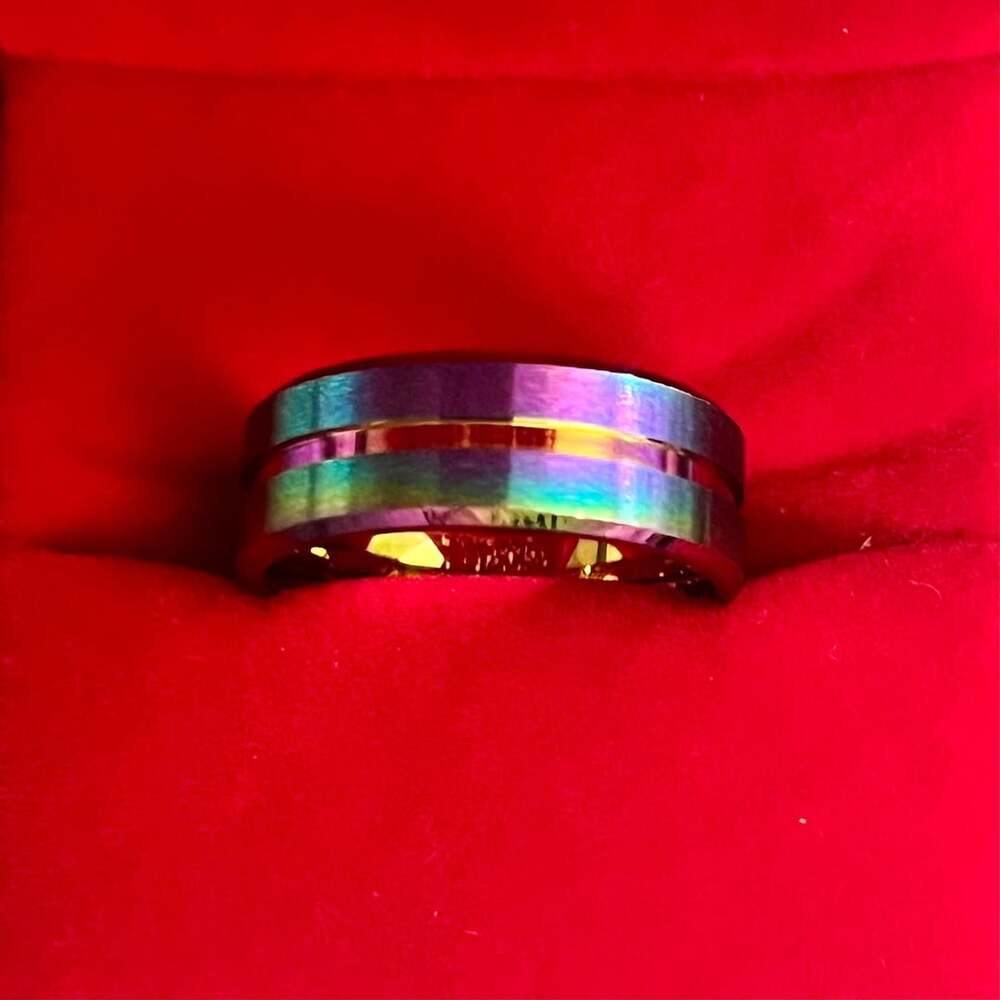 Titanium Rainbow Center Groove Beveled Edges 8mm Ring Size 9